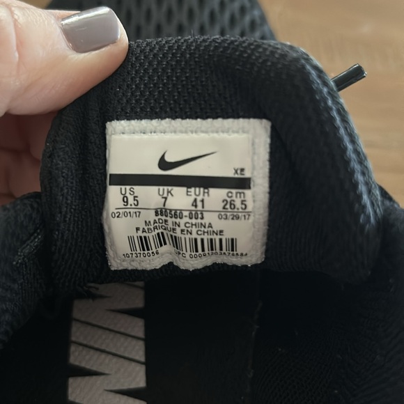 Women’s Nike Zoom - Picture 6 of 8